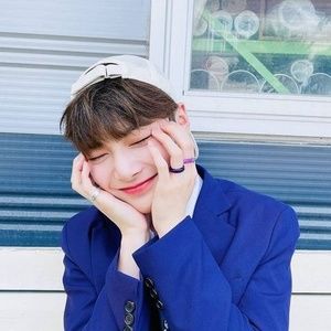 Meet your Posher, Cynthia